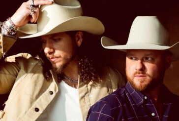Brandon Lake Brings Cody Johnson On Stage During King of Hearts Tour •