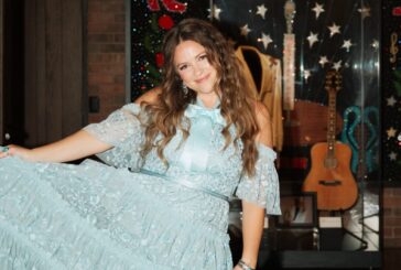Leanna Crawford Makes Her Grand Ole Opry Debut •