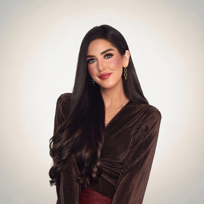 Natasha Zimbaro Announces New Christmas Single 'Emmanuel ' Arriving November 13